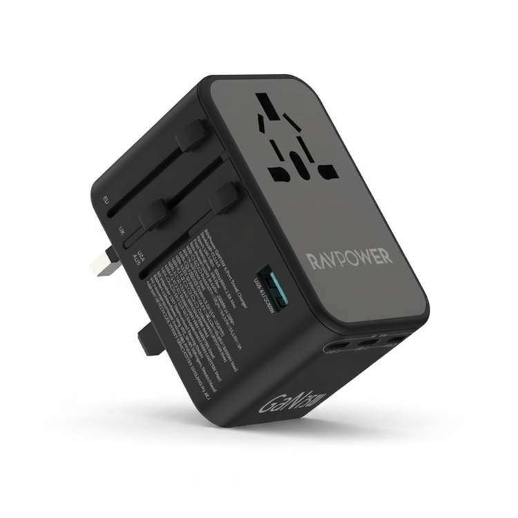 RAVPower GaN adapter square